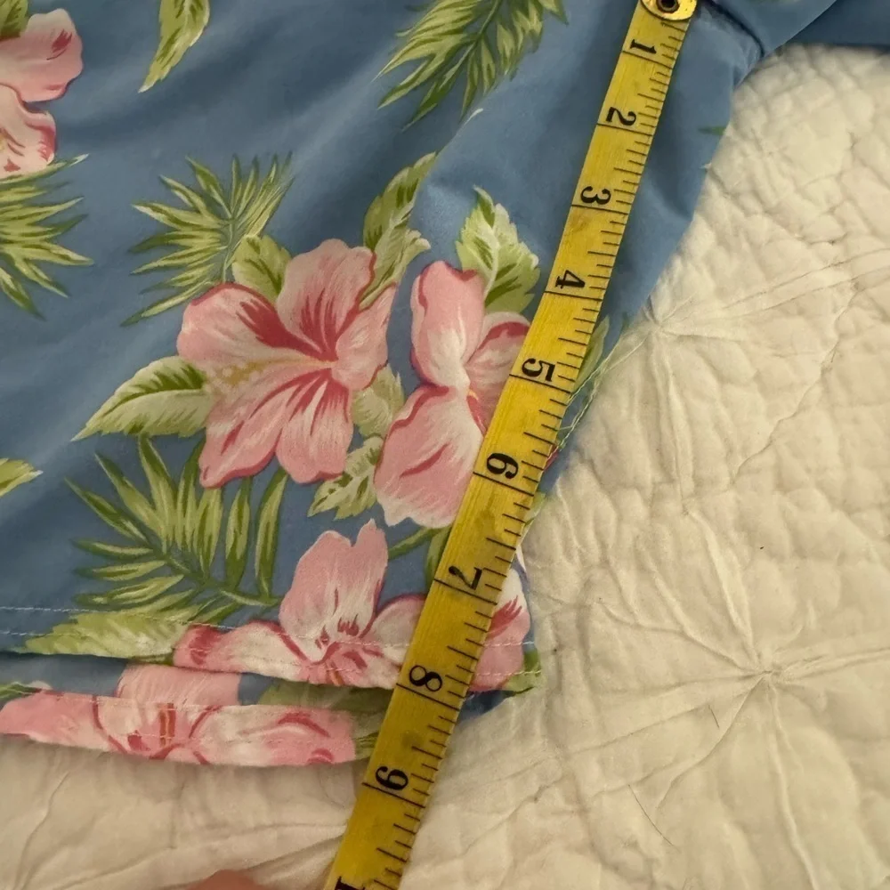 Men’s POLO RALPH LAUREN floral swim trunks. Size 3XL. Light Blue